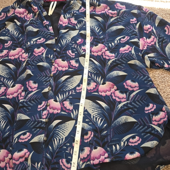 Flawless Anthropologie - Picture 3 of 8